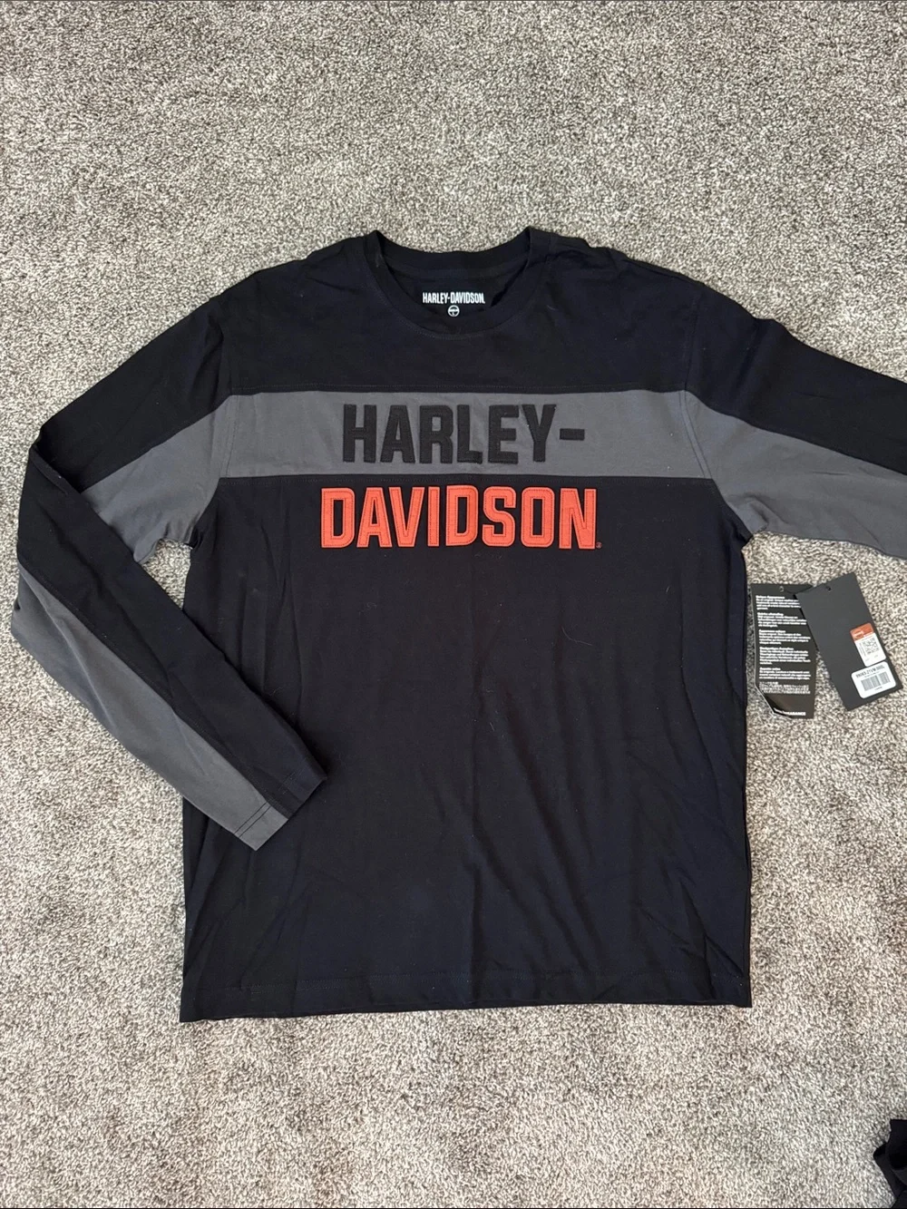 Harley-Davidson Black & Gray Long Sleeve Tee Size Large